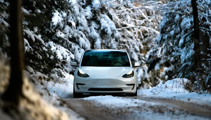 Les bonnes habitudes à adopter pour votre Tesla en début d’année !